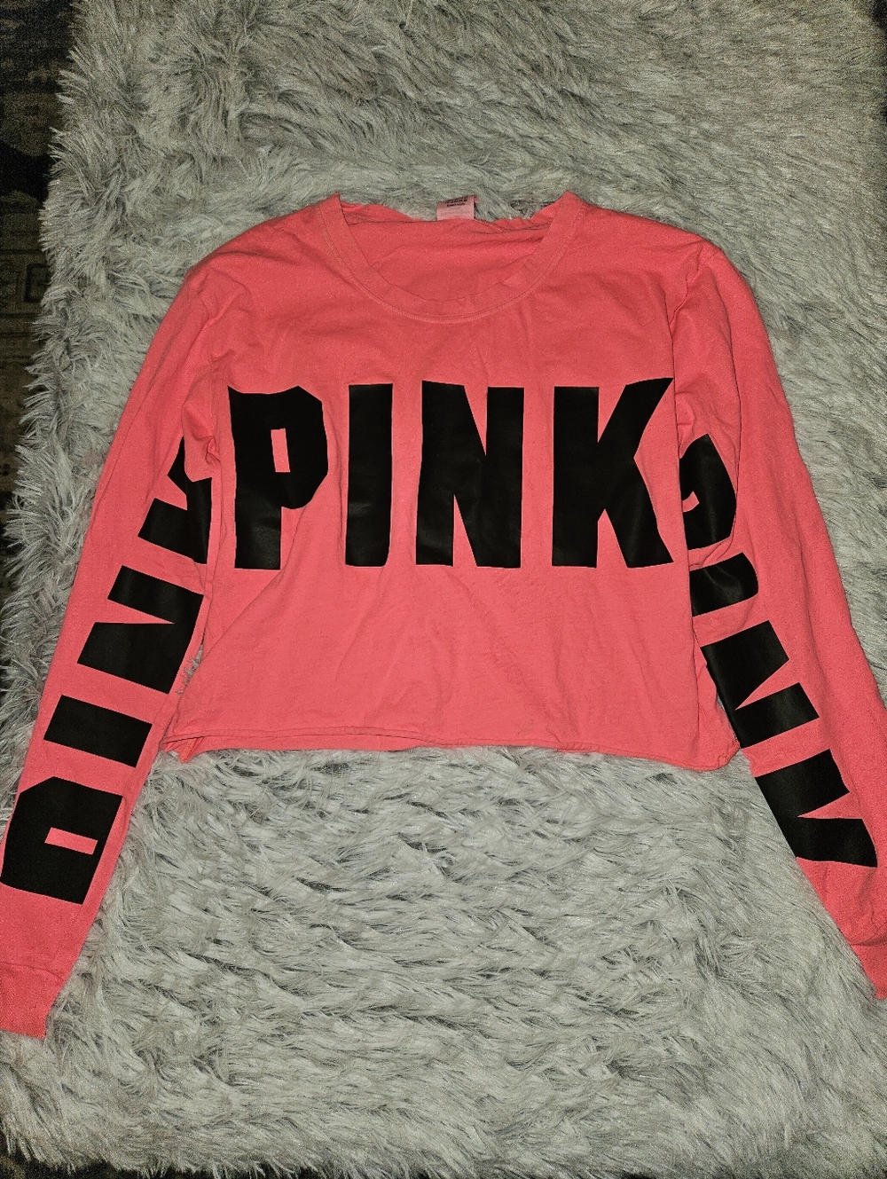 Victoria’s Secret PINK Cropped Long Sleeve Tee Size M | Hot Pink | Logo Sleeves